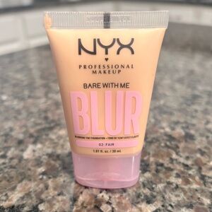 NYX BLUR Never opened 02 FAIR
